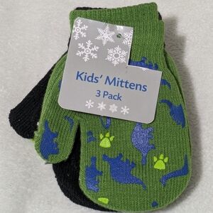 Kids' Green and Black Mittens 3 Pack